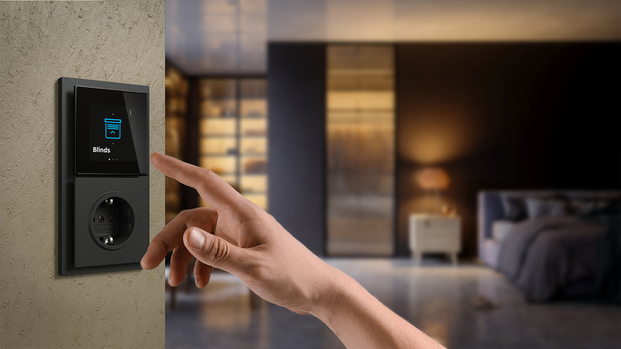 ABB redéfinit l’expérience du contrôle d’ambiance avec son nouveau capteur tactile ABB Trevion